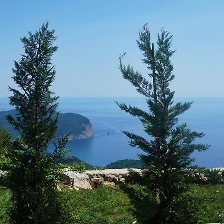 Hill Homes Montenegro Petrovac Eksteriør billede